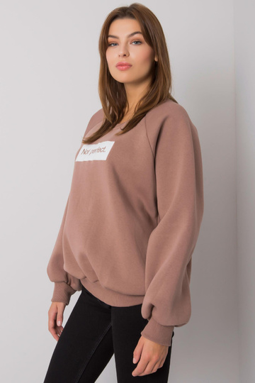 Tumebeež kapuutsiga... 2