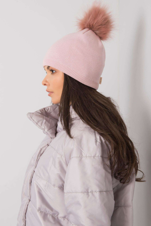 Heleroosa polsterdatud pompooniga...