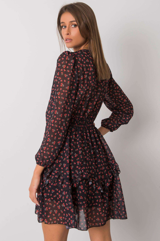 Must-punane volangidega kleit, autor...