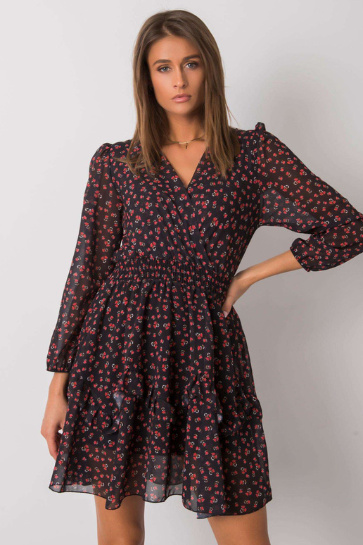 Must-punane volangidega kleit, autor...