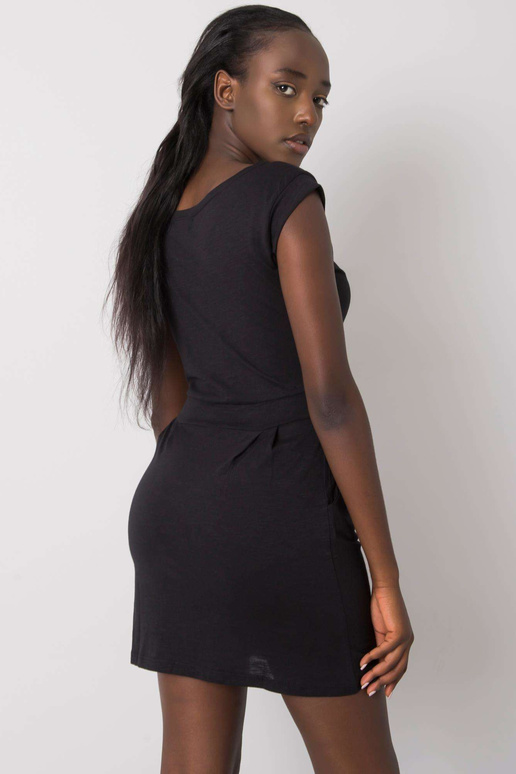 Must kleit Letitia EI TUNNE MIND Must kleit Letitia EI TUNNE MIND