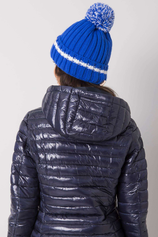 Sinine pompooniga müts