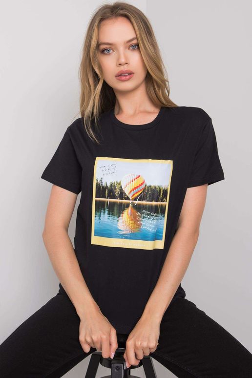 Must T-särk trükiga Solly Must T-särk trükiga Solly