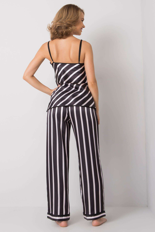 Musta triibuline voodikomplekt