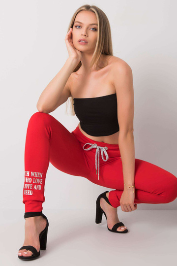 Punased dressipüksid... 2