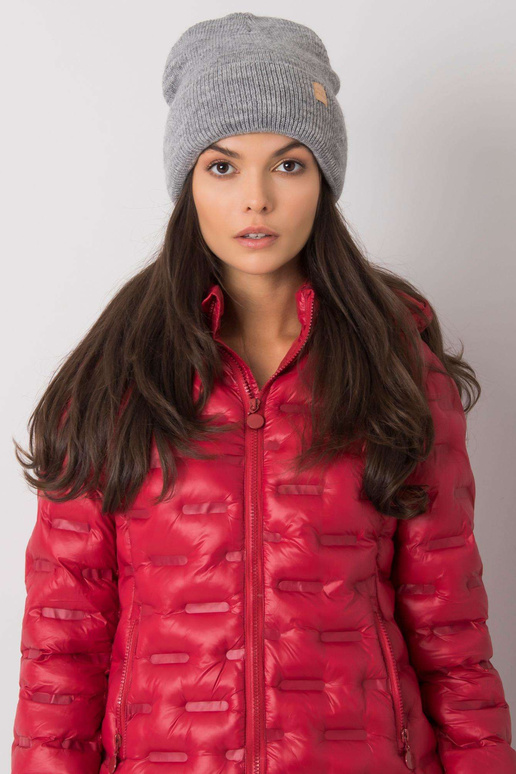 Naiste hall nokamüts