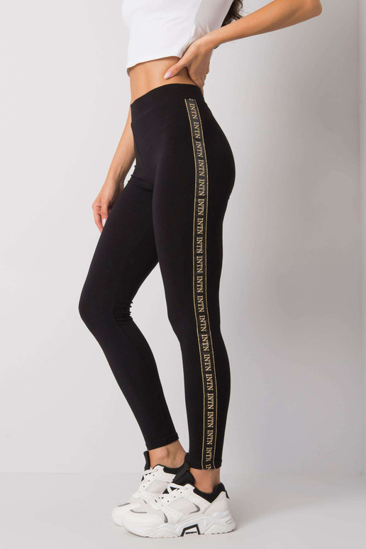 Must-kuldsed triipudega retuusid... Must-kuldsed triipudega retuusid...