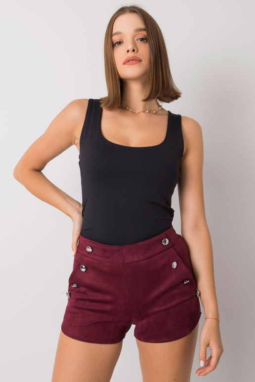 Burgundia nööpidega lühikesed püksid...