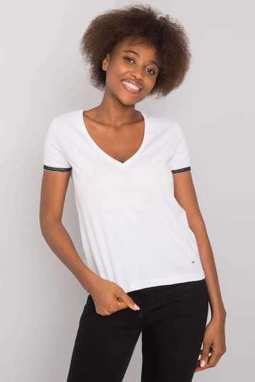 Valge V-kaelusega T-särk... 2