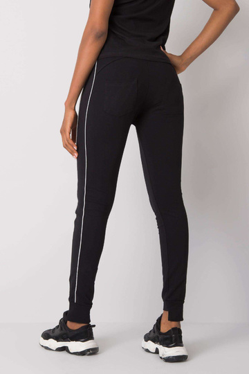 Mustad dressipüksid Abia...