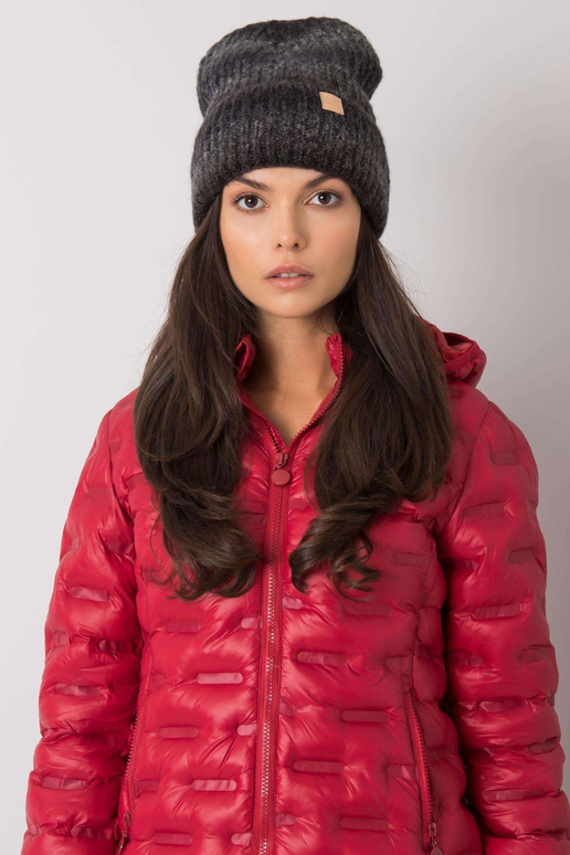 Must ja hall nokamüts ombre