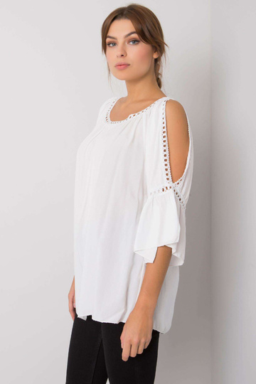 Valge viskoosist pluus...