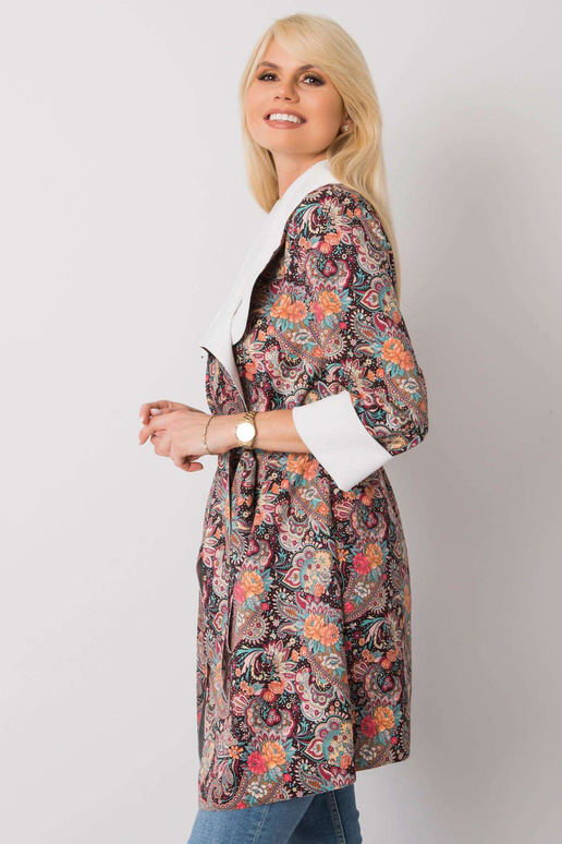 Aggie naiste musta mustriga mantel