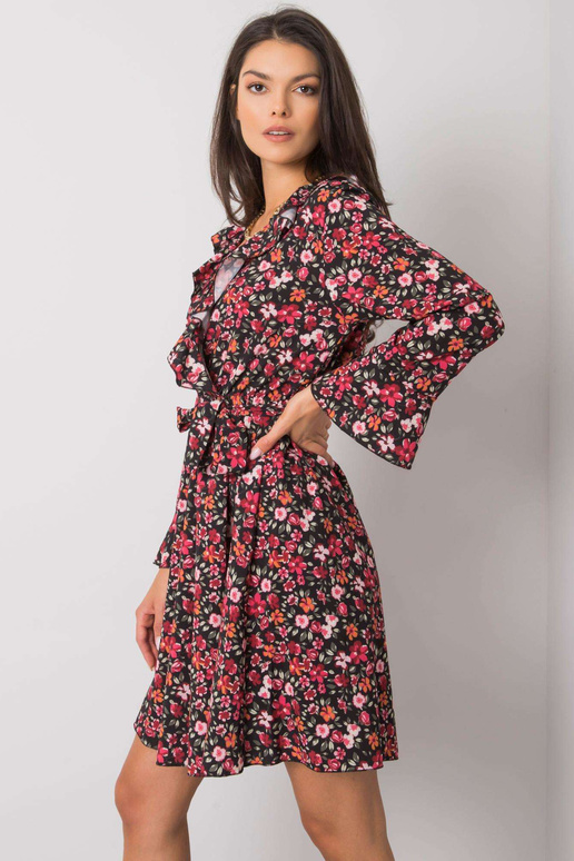 Must ja punane lilledega kleit Gracelynn Must ja punane lilledega kleit Gracelynn