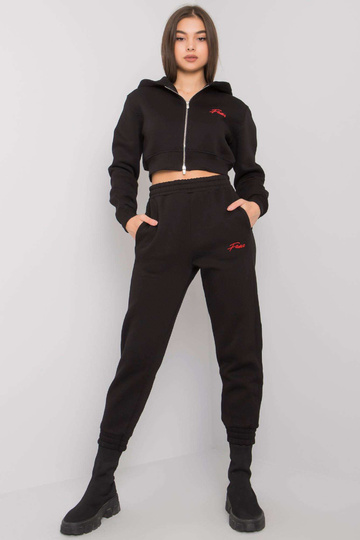 Must kaheosaline komplekt... 2