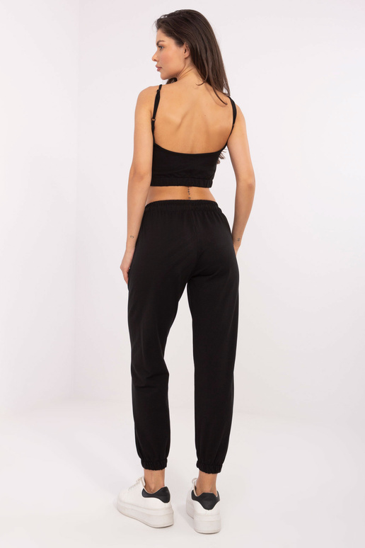 Must Mado kaheosaline komplekt Must Mado kaheosaline komplekt