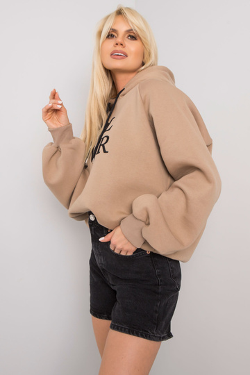 Tumebeež isoleeritud...