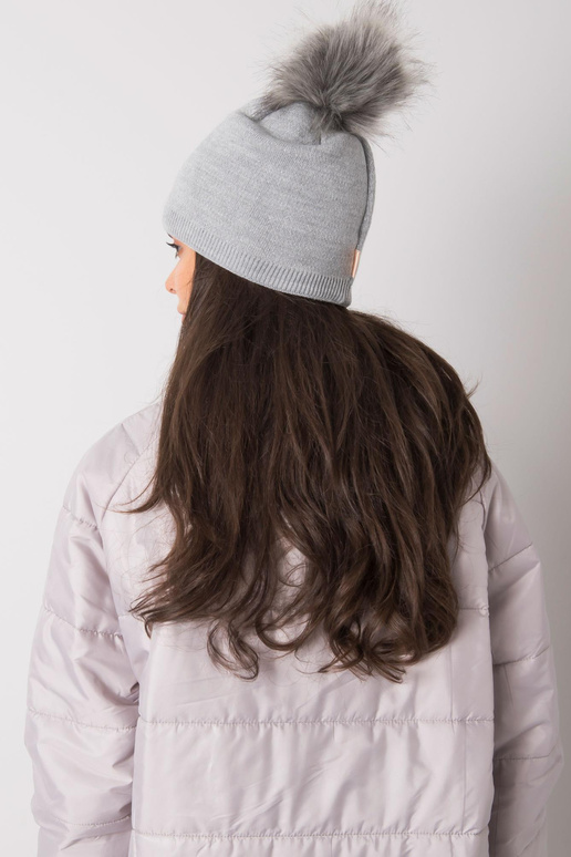 Halli polsterdatud tutiga naiste müts