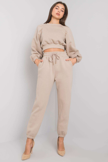 Beež naiste kaheosaline...