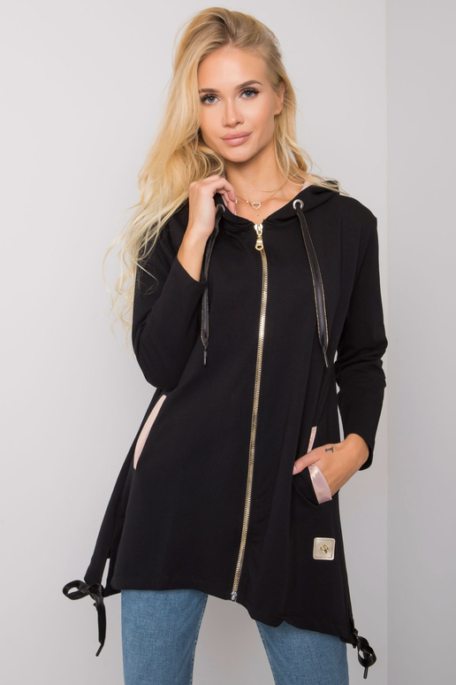 Narissa must lukuga kapuuts