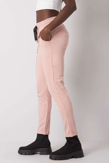 Hadley määrdunud roosad...