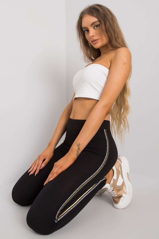 Mustad ja kuldsed puuvillased...