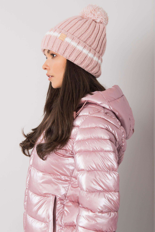 Heleroosa pompooniga müts