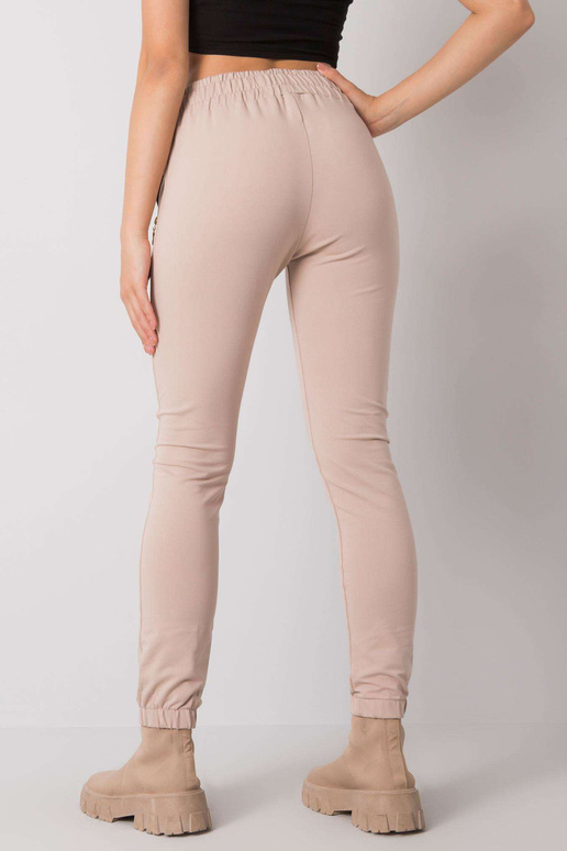 Heledad beežid taskutega dressipüksid...