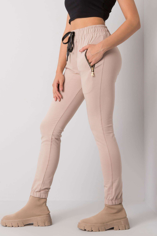 Heledad beežid taskutega dressipüksid...