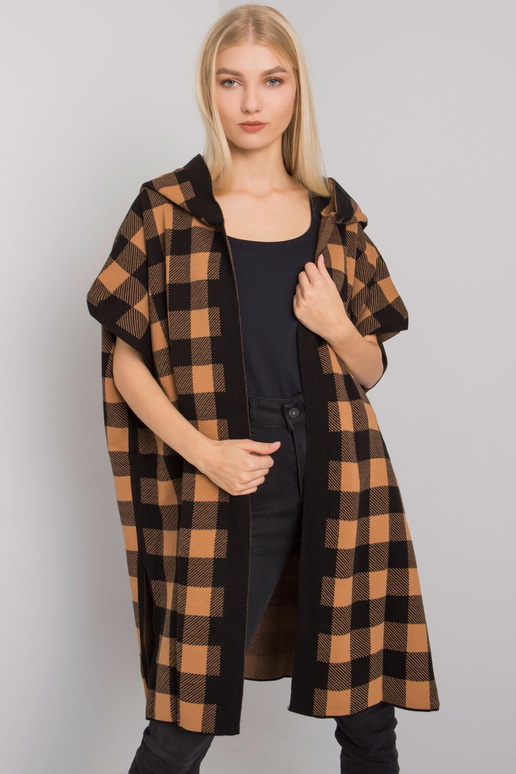 Must ja kaamel Lovingtoni kapuutsiga... Must ja kaamel Lovingtoni kapuutsiga...