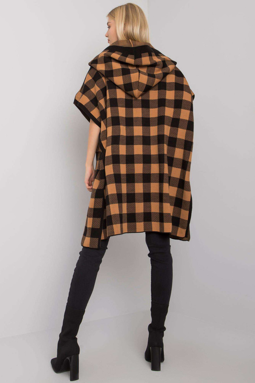 Must ja kaamel Lovingtoni kapuutsiga... Must ja kaamel Lovingtoni kapuutsiga...