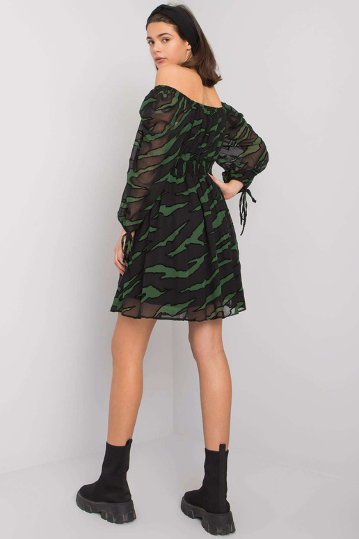 Must ja roheline Hispaania kleit... Must ja roheline Hispaania kleit...