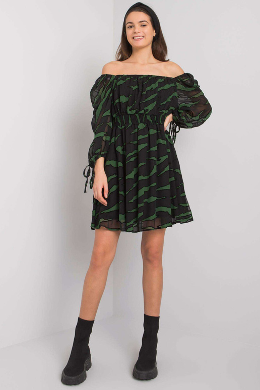 Must ja roheline Hispaania kleit... Must ja roheline Hispaania kleit...