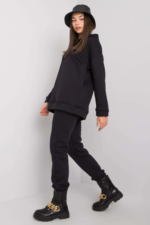 Dilloni must kaheosaline dressikomplekt Dilloni must kaheosaline dressikomplekt