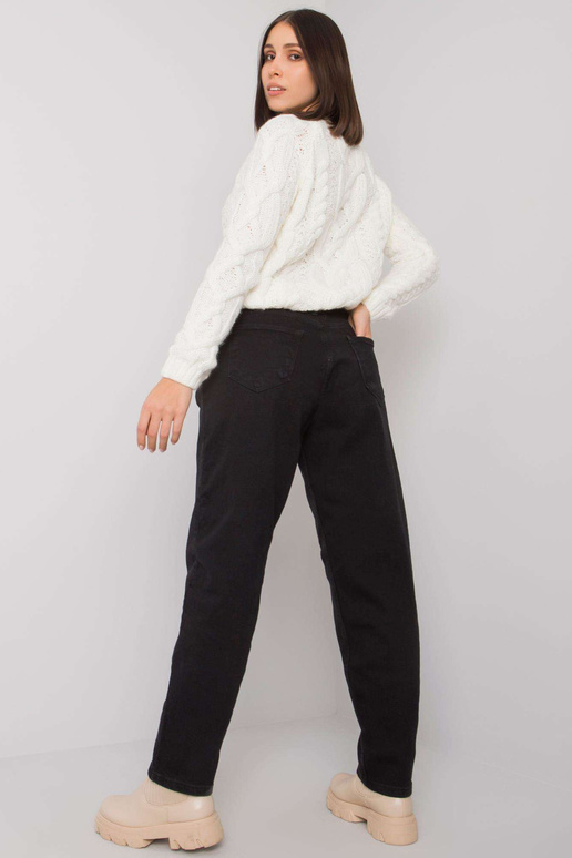 Johani mustad plusssuuruses sirged...