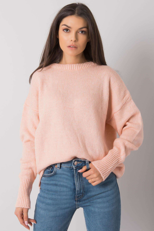 Kahvatu roosa kampsun ketiga...