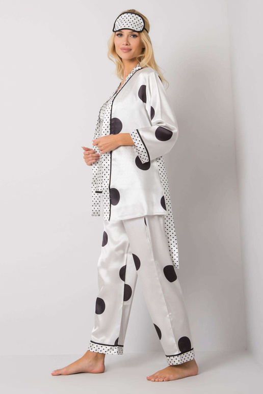 Valge naiste magamiskomplekt