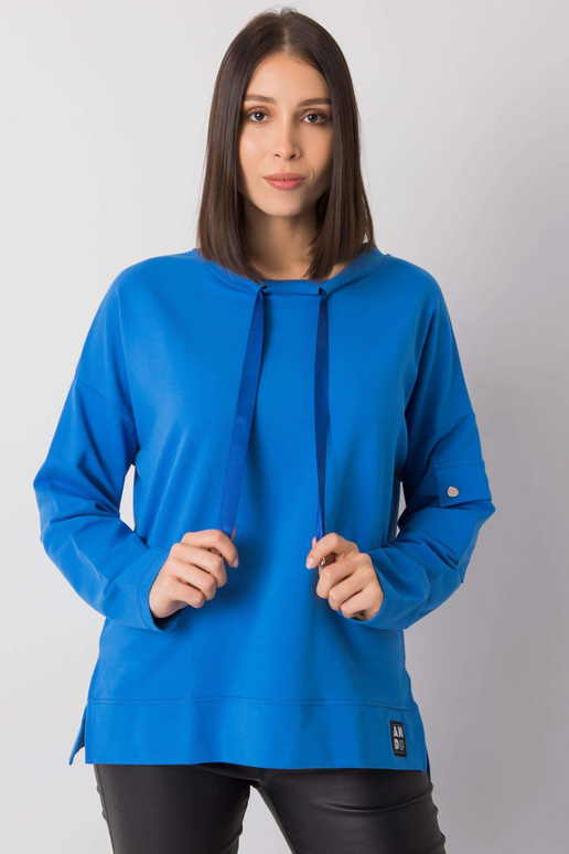 Sinine pluss suuruses pluus...