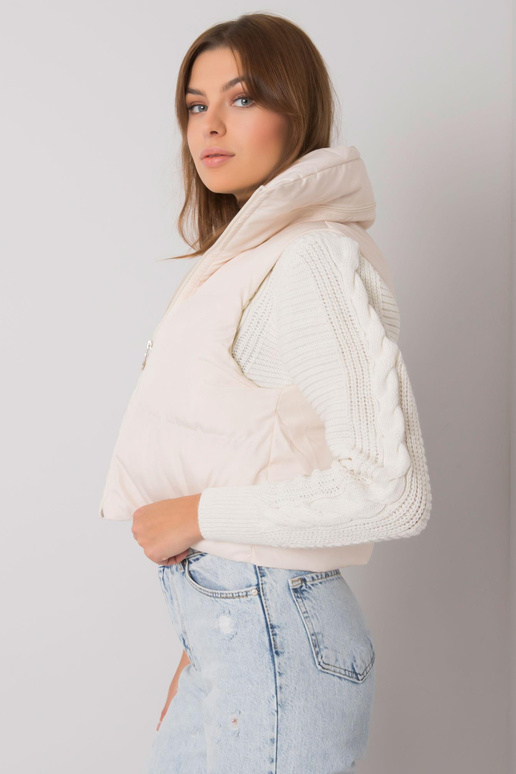 Ecru tepitud vest Gizelle Ecru tepitud vest Gizelle