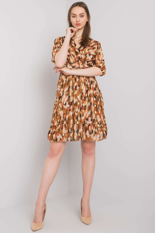 Pruuni mustriga kleit Sassari vööga