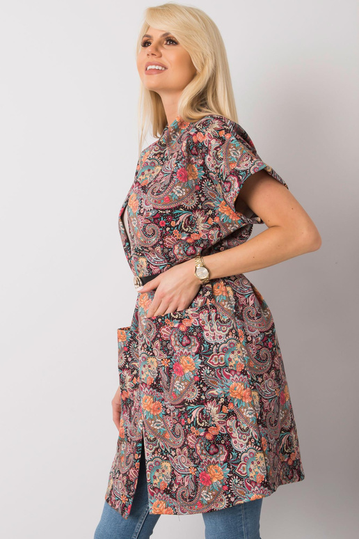 Sonja must lühikeste varrukatega mantel