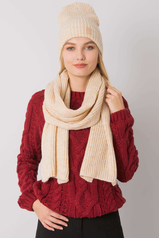 Beež talvekomplekti müts ja sall RUE...