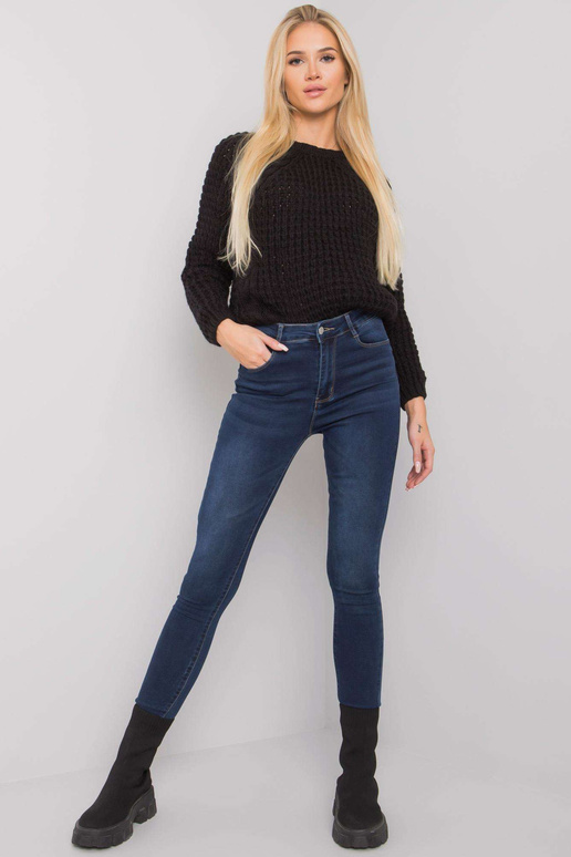 Tumesinised sobivad kõrge vöökohaga...