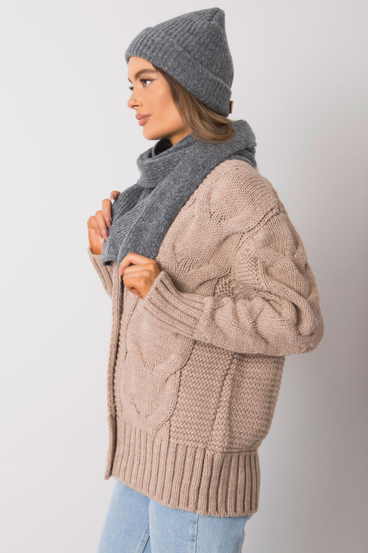 Tumehall talvekomplekti müts ja sall...