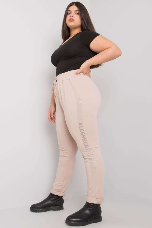 Beežid pluss suuruses dressipüksid...