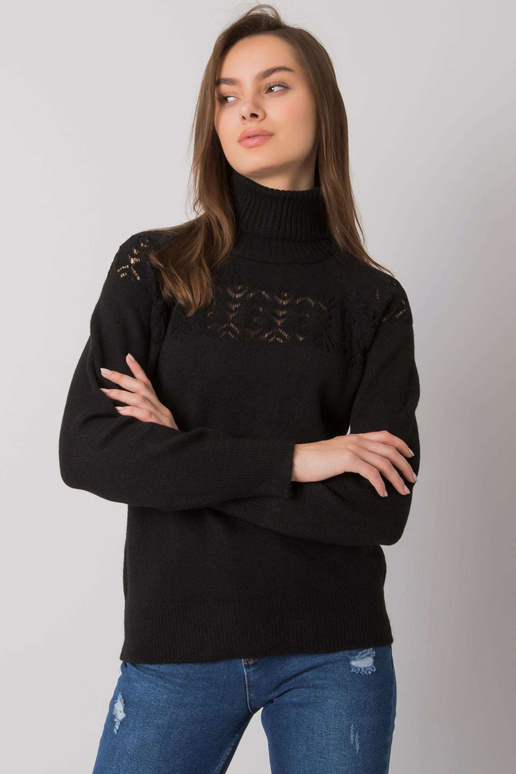 Must kootud kilpkaelusega kampsun...