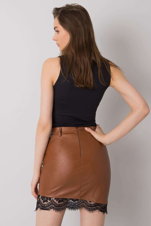 Pruun Benningtoni kunstnahast... Pruun Benningtoni kunstnahast...