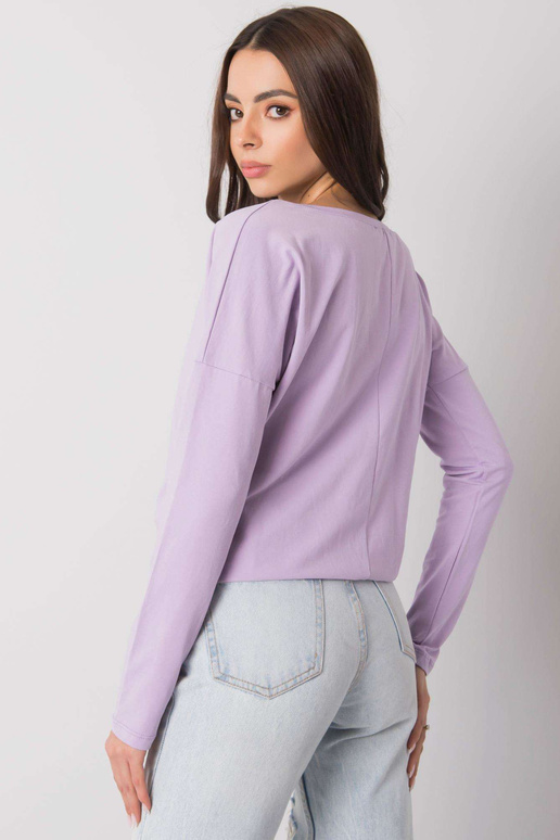 Carla helelilla pluus