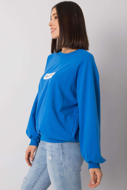 Tumesinine plusssuuruses kapuuts...