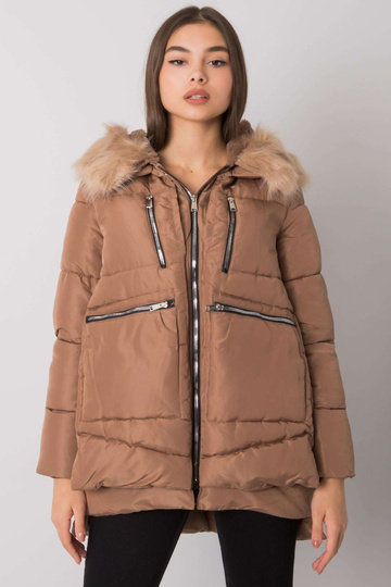 Kaamel tepitud talvejope...